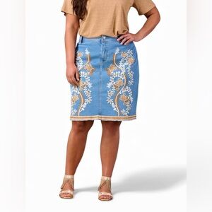 NWT Plus Size Embroidered Paisley Denim Skirt